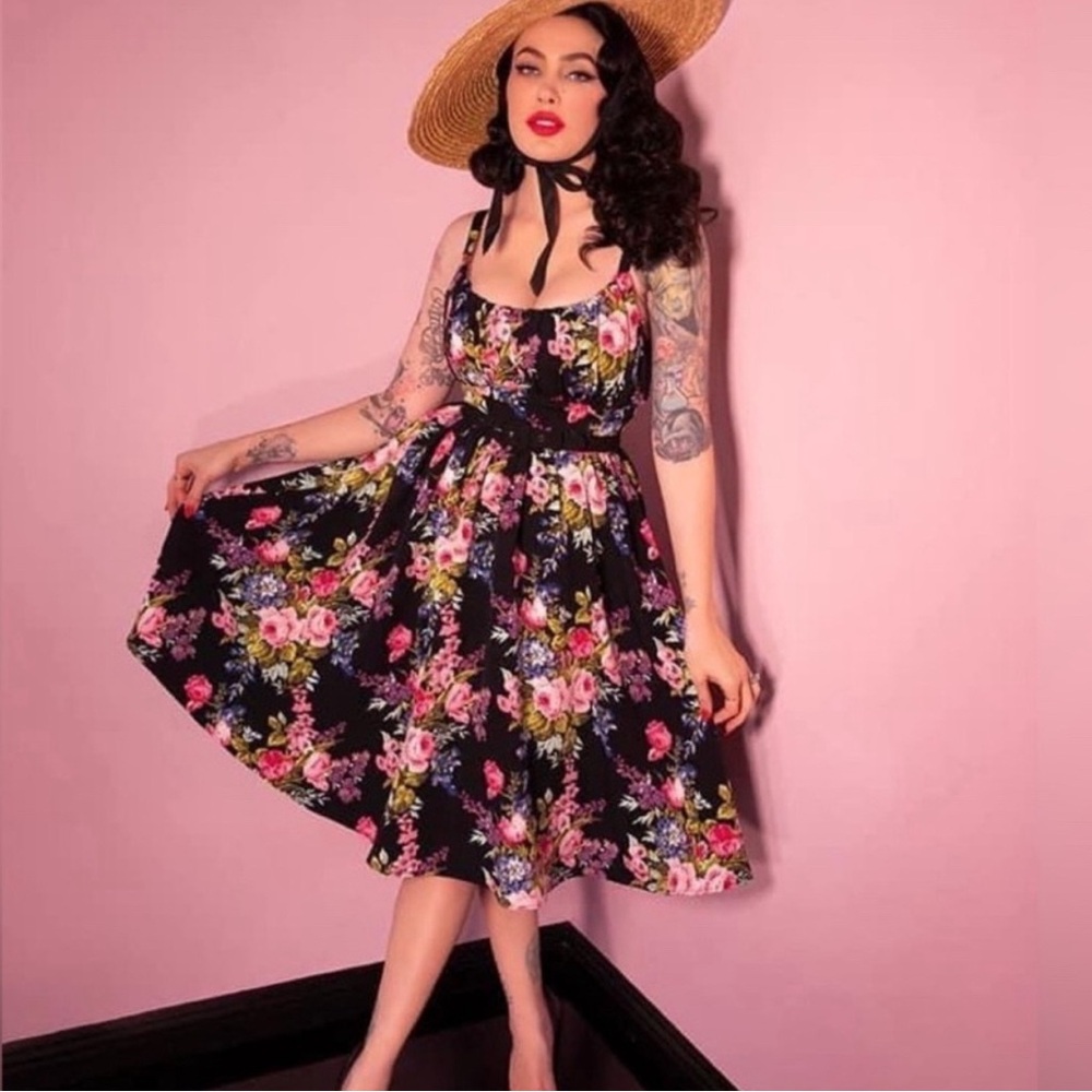 Vixen By Micheline Pitt Ingenue Dress in Floral